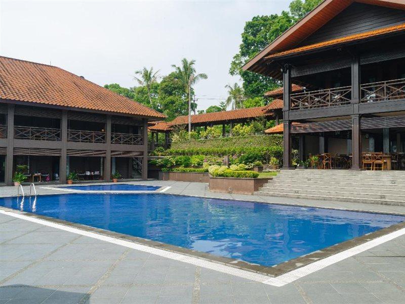 Reddoorz Premium @ Lido Sukabumi Hotel Bogor Exterior photo